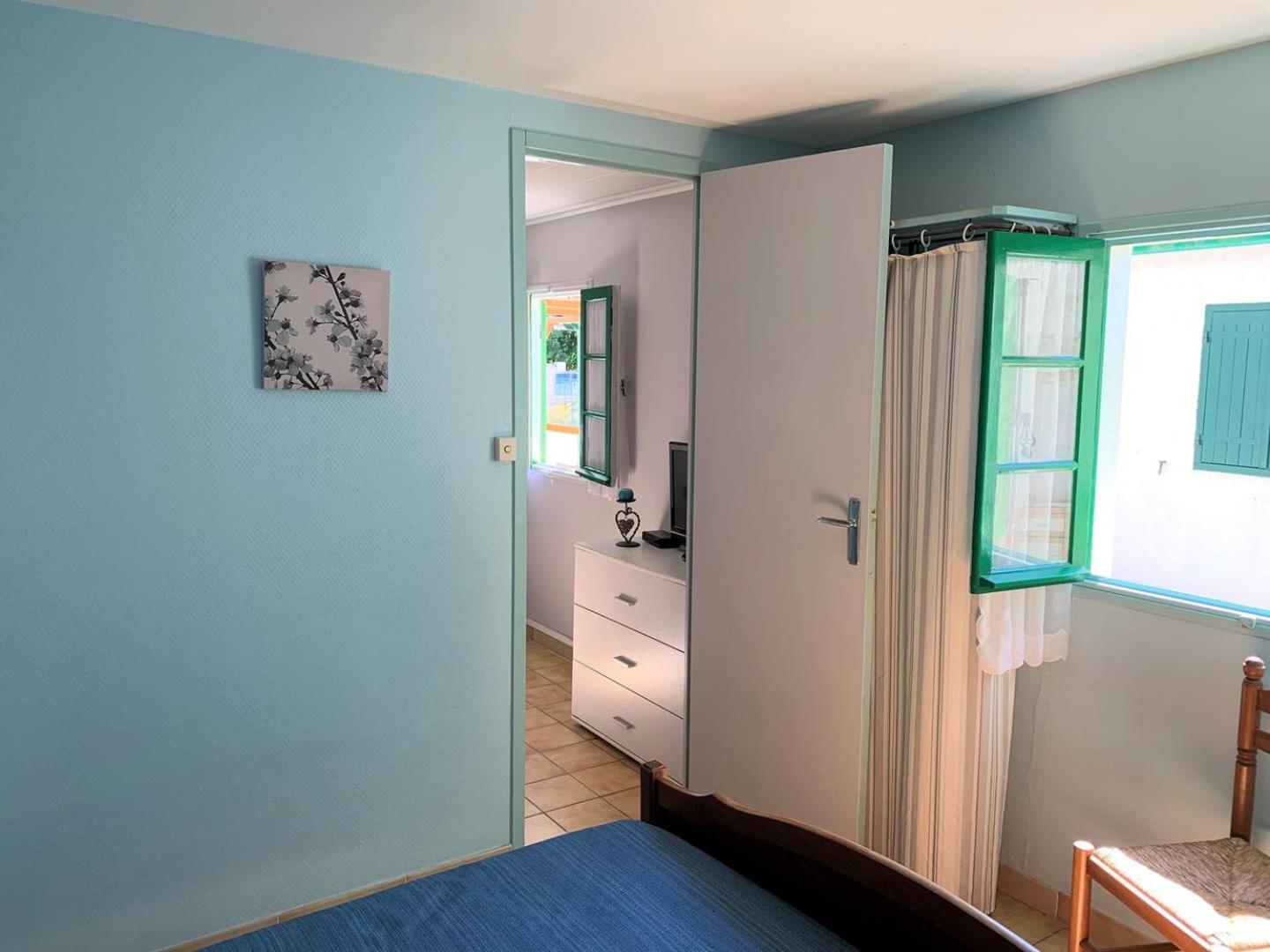 St Georges De Didonne - Agreable Petite Maison Avec Cour - 1 Chambre Saint-Georges-de-Didonne Ngoại thất bức ảnh